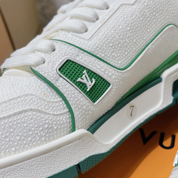 ルイヴィトン靴素材ディテール